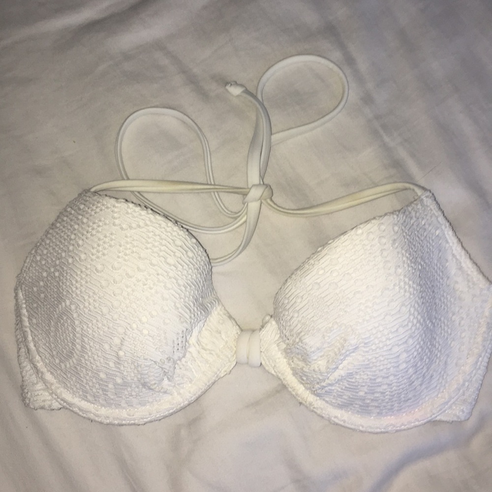Crochet, white bikini top from H&M